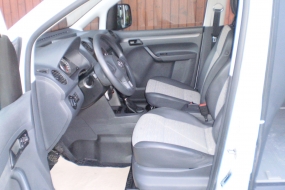VW Caddy 2.0 TDI 4x4 2xSchiebetüren Sortimo Ausstattung (Kasten verglast)