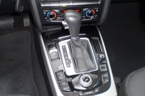 AUDI A4 Avant 2,0 TDI 143Ps Multi Tronic 8-Stufen Automat-Navi,Xenon,Sitzheizung (Kombi)