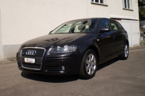 AUDI A3 2.0 TDI 4x4 Ambition quattro (Limousine)69900km