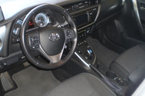 TOYOTA Auris 1.8 HSD Hybrid Touring Sports Luna e-CVT (Kombi)**VERKAUFT**