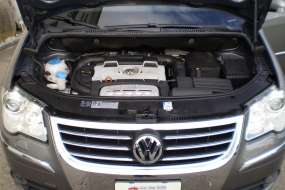 VW Touran 1.4 TSI High DSG (Kompaktvan / Minivan)