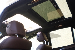 MERCEDES-BENZ ML 350 BlueTEC Edition1 "AMG STYLING"Panorama-Glassdach(4x4) (SUV / Geländewagen)Top