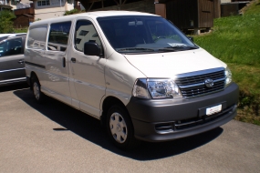 TOYOTA Hiace 2.5 D-4D Van LWB Lang Version (Kasten) ((BARANKAUF gesucht !!))