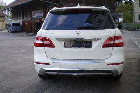 MERCEDES-BENZ ML 350 BlueTEC Edition1 "AMG STYLING"Panorama-Glassdach(4x4) (SUV / Geländewagen)Top