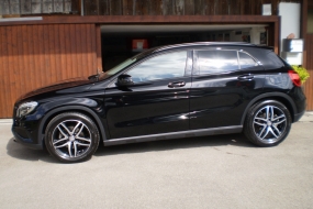 MERCEDES-BENZ GLA 200 7-Gang Automat Urban (7G-DCT) (SUV / Geländewagen